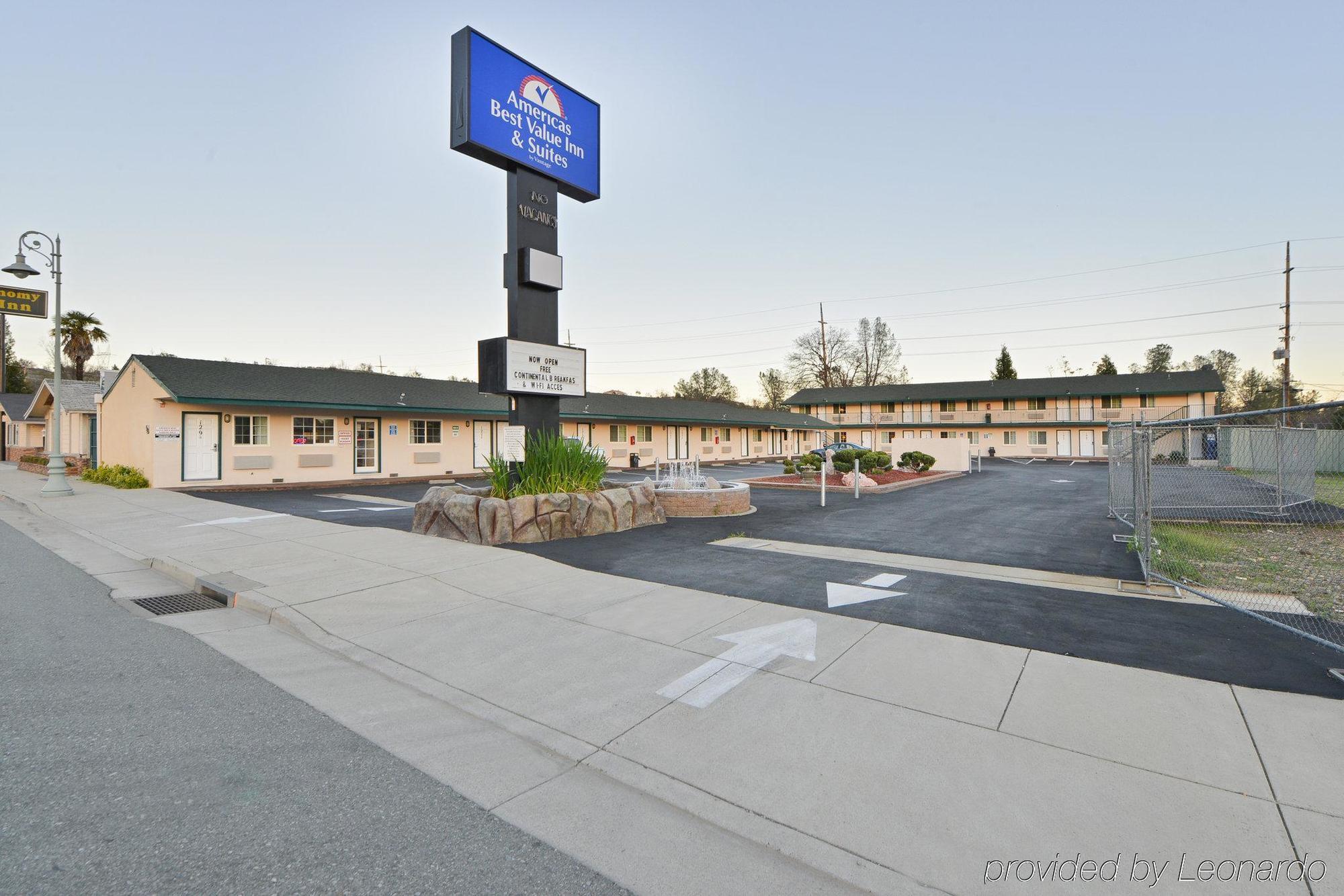 Value Inn & Suites Redding Eksteriør bilde