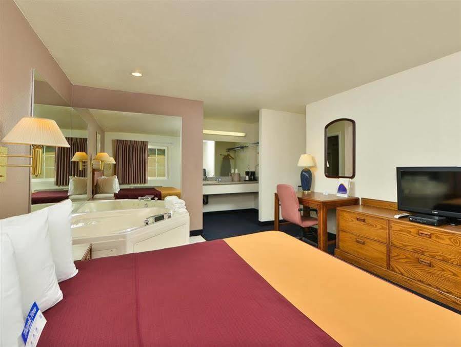 Value Inn & Suites Redding Eksteriør bilde